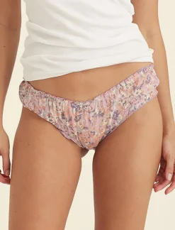 Adeline Knicker
