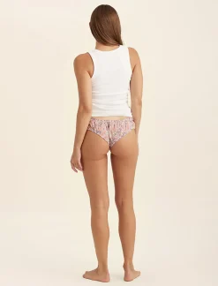 Adeline Knicker