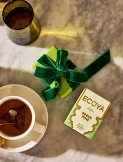 Ecoya Goldie Candle - Fresh Pine