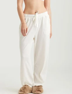Jada Organic Cotton Straight Leg Pant